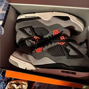 Air Jordan 4 Retro 'Infrared'
